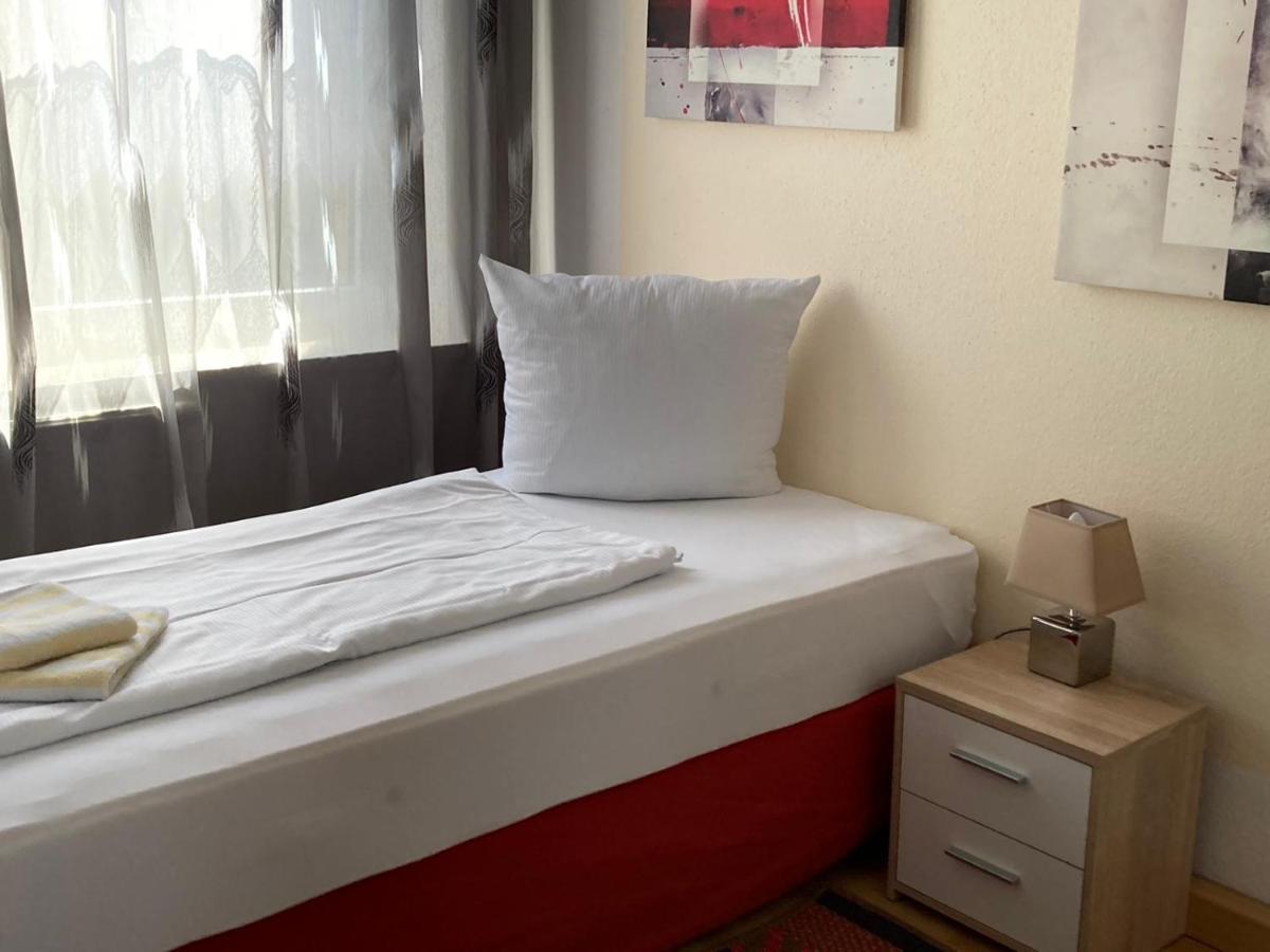 โรเทนแบร์เกอร์ เพลาเอิน Hotel ภายนอก รูปภาพ