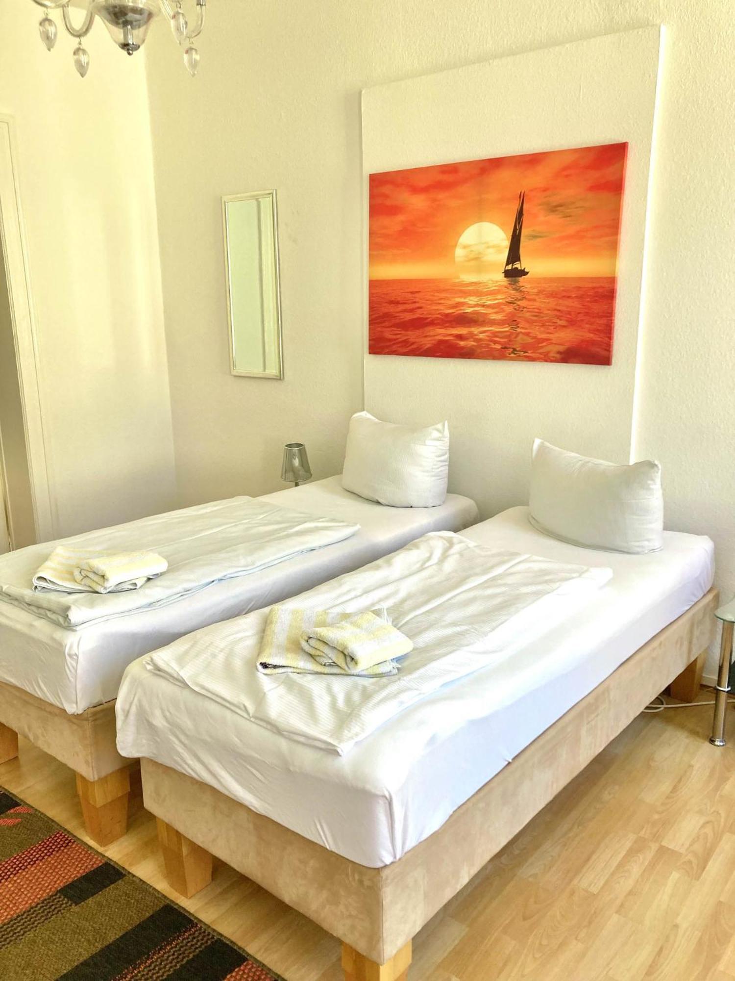 โรเทนแบร์เกอร์ เพลาเอิน Hotel ภายนอก รูปภาพ